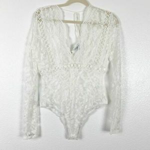 Longsleeve Lace Bodysuit
